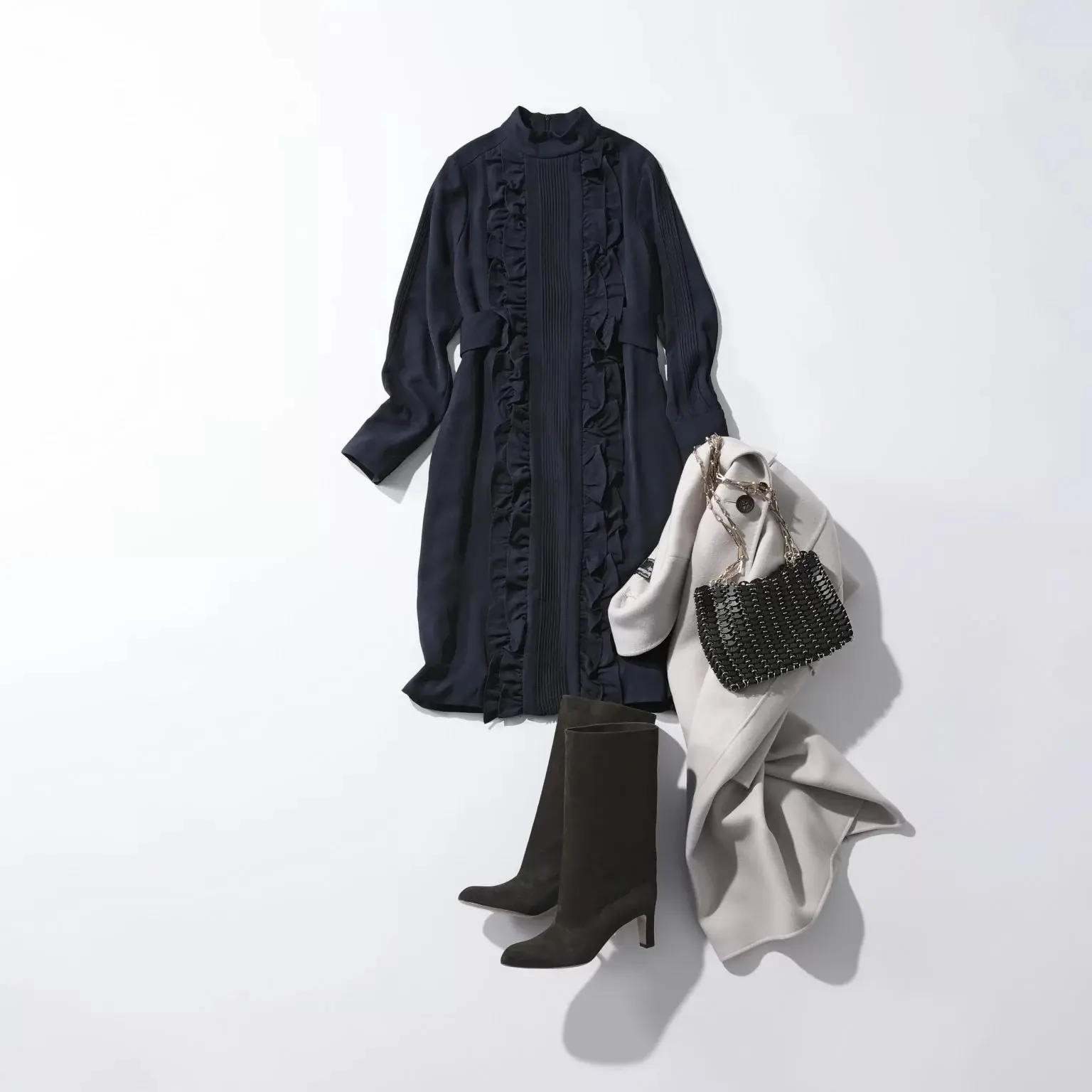 【50代 ファッション】 年末年始のイベントに活躍！「集う日」の最旬リッチな冬スタイル7選_1_9