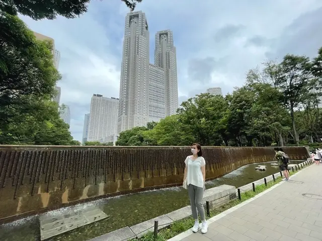 新宿中央公園の白糸の滝