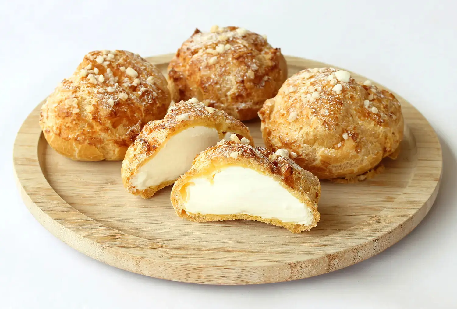 函館洋菓子スナッフルスの「千歳7番ゲート店限定 焼きたてオリジナルシュー」