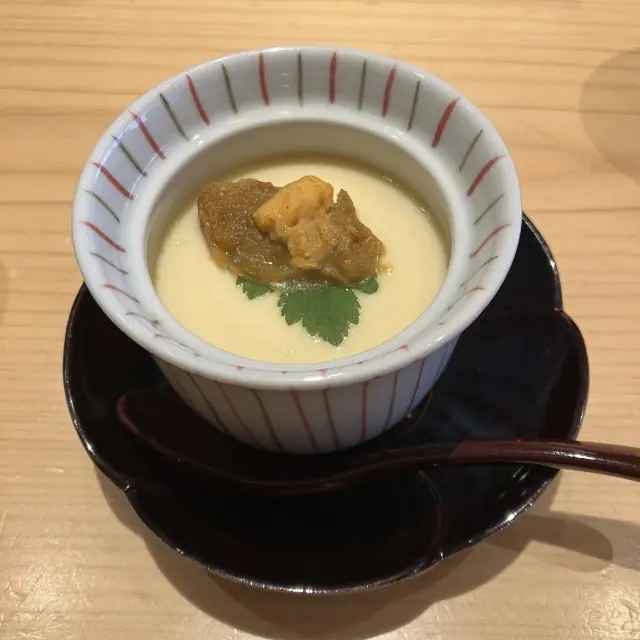 大人気寿司店の個室カウンター_1_5