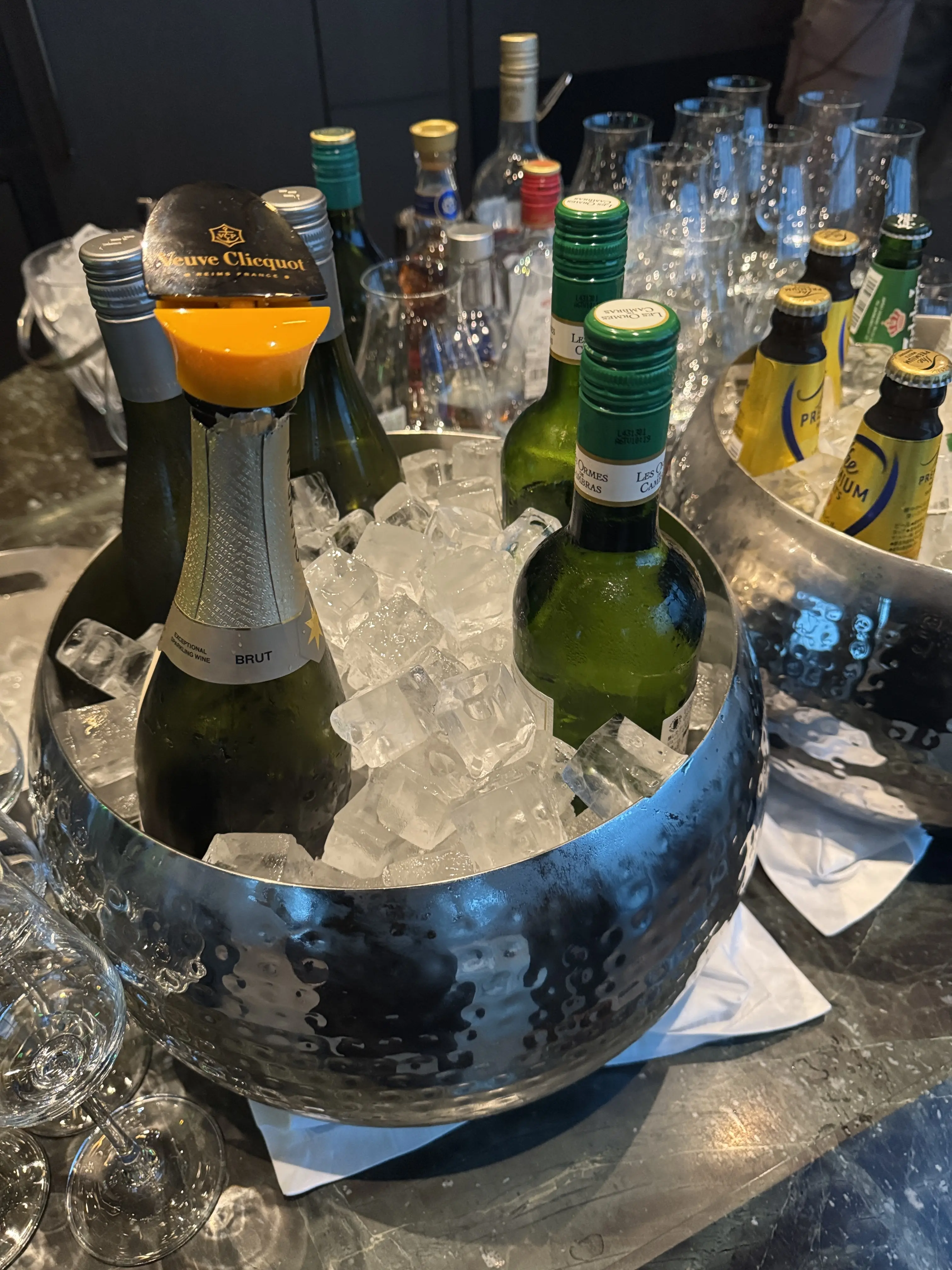 一枚で”華リュクス”なブラウスでホテルステイ✨_1_9-3