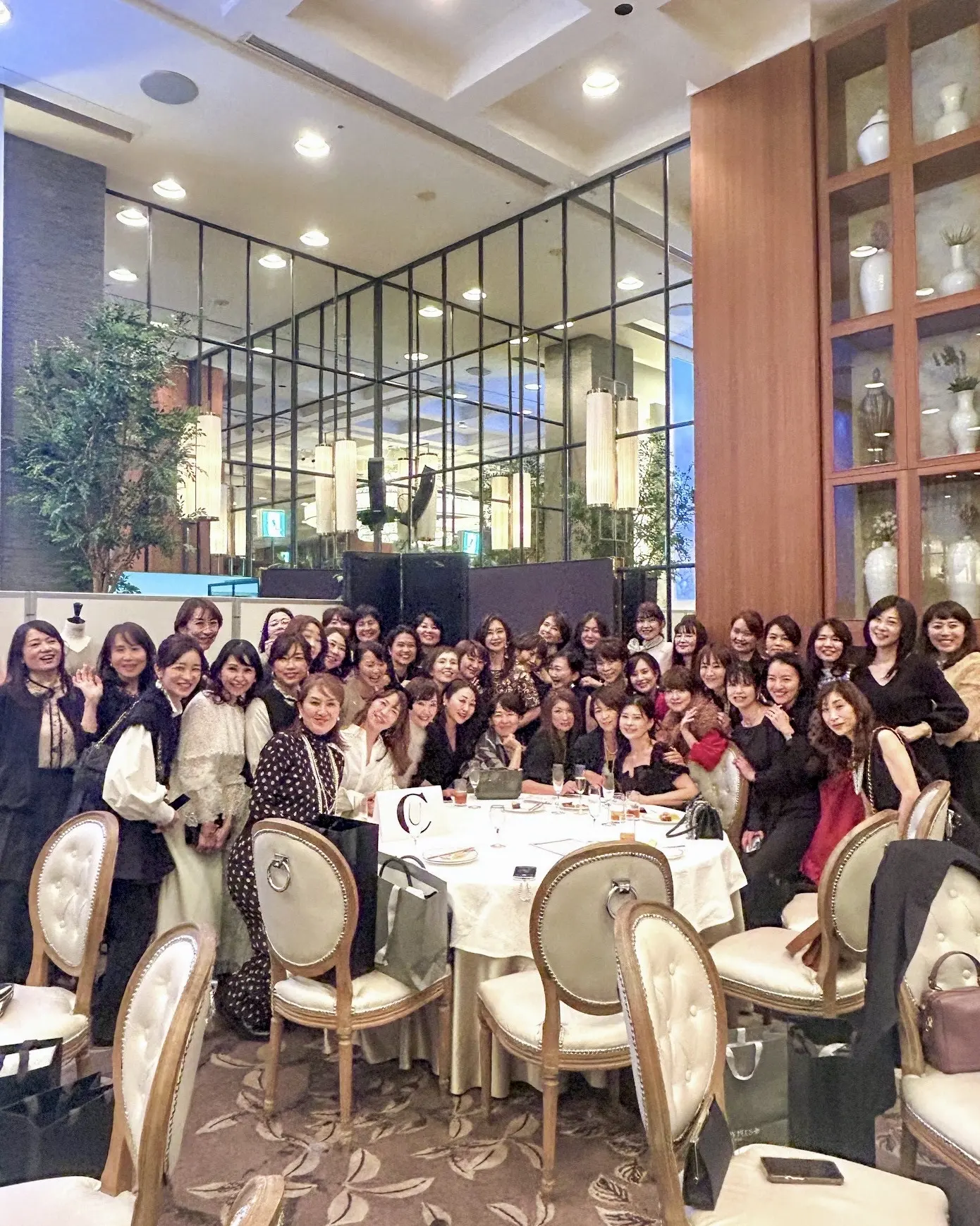 美しいJマダムが集合