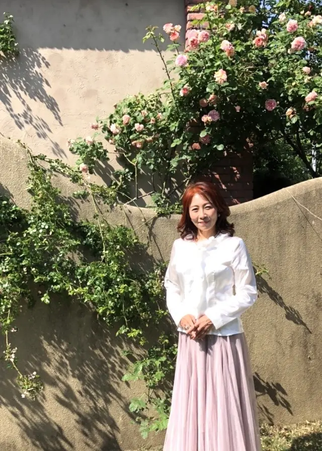 薔薇に包まれた館(岐阜市)_1_2