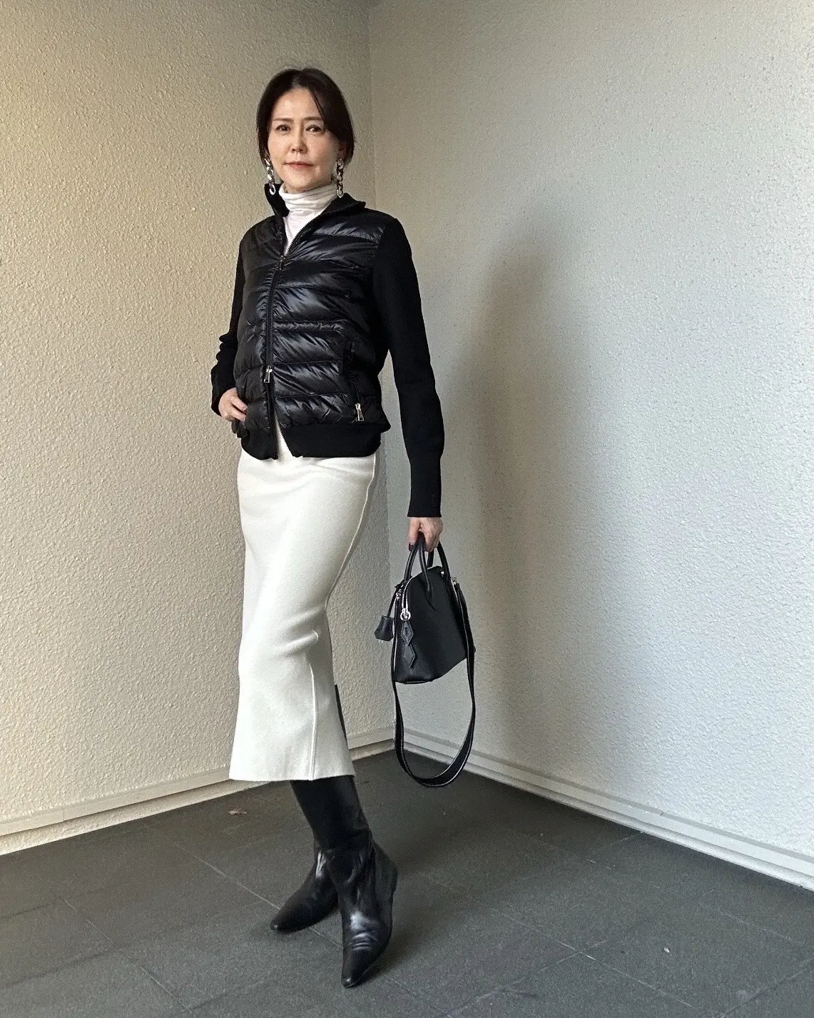 モンクレール ダウンニットカーディガン