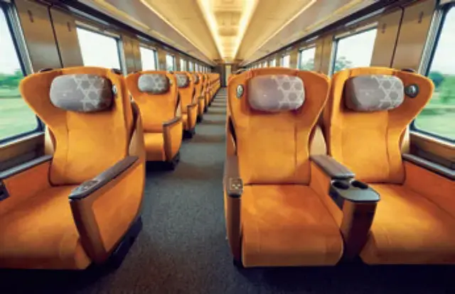 2号車プレミアムシートには１人席の列も