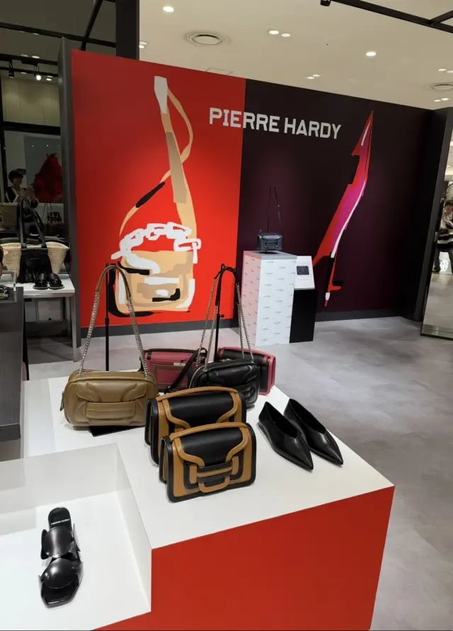 PIERRE HARDYのポップアップストアで素敵な皆さまとの出会い。_1_2