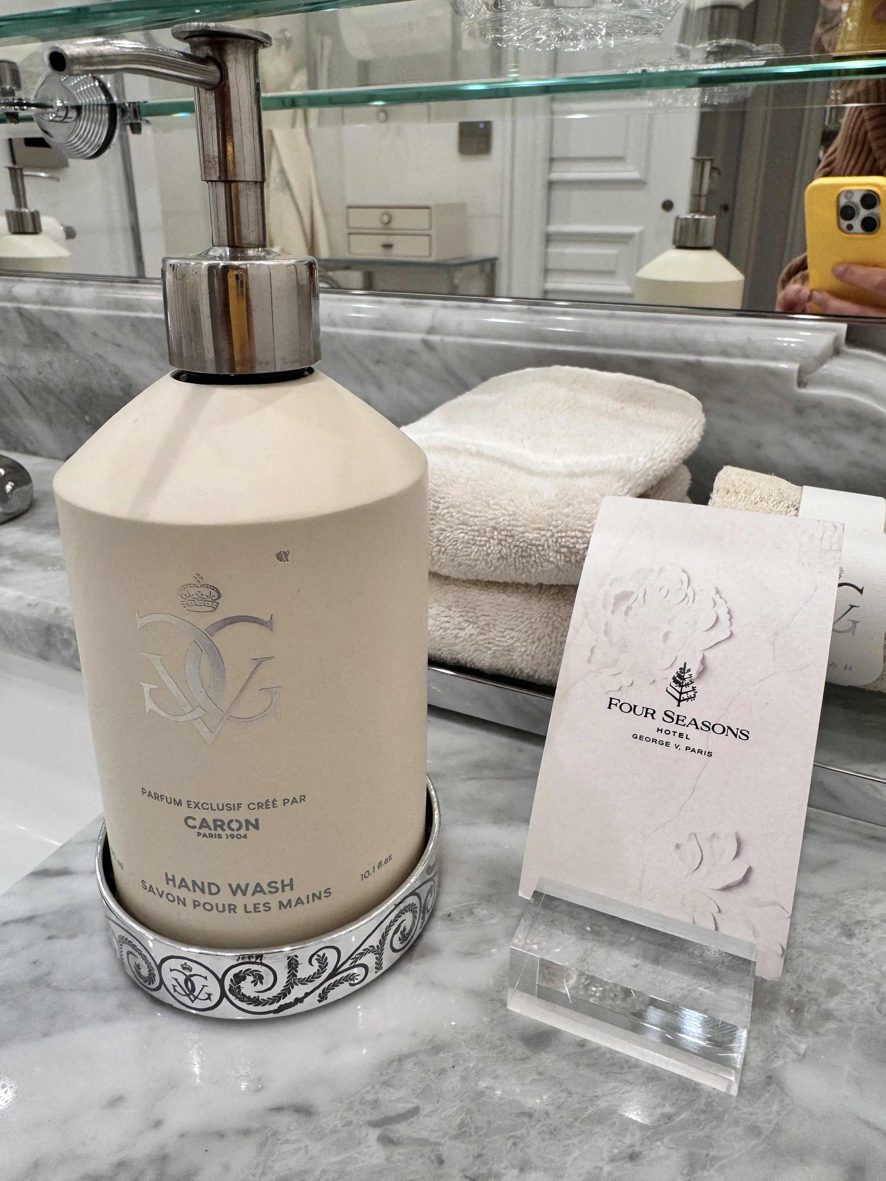 50代が海外旅に泊まりたいフランスパリのラグジャリーホテルと上品コーデ♡_1_11-2