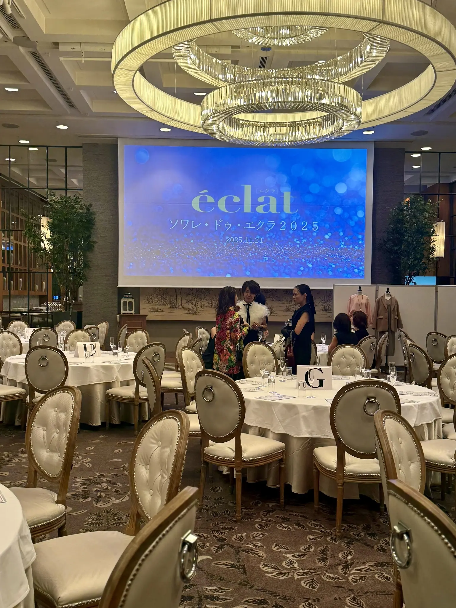 ブラックコーディネートでソワレ・ドゥ・エクラ 2025へ_1_14