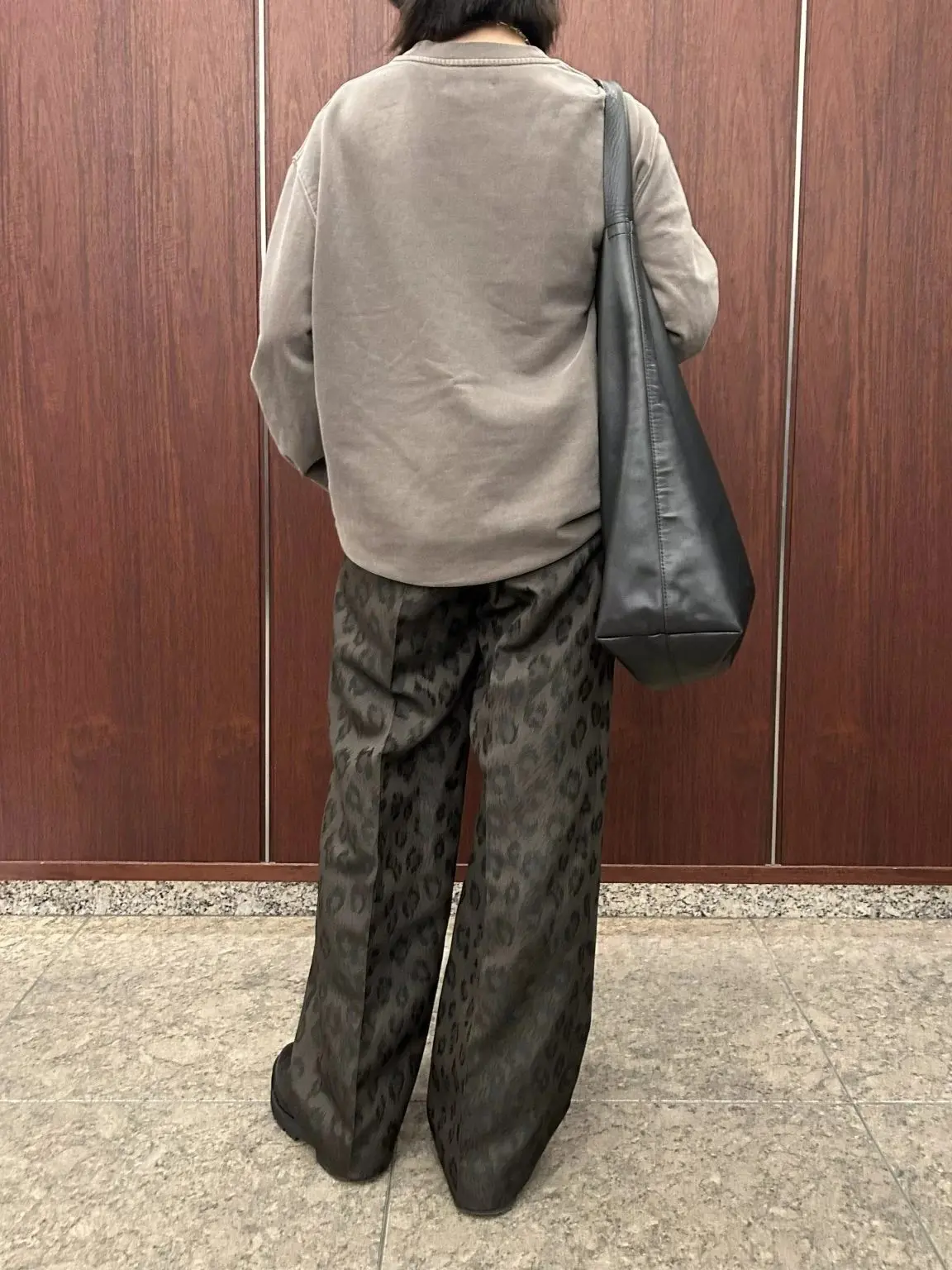 着回しがきく冬の柄パンツをスタッフの私服にコーディネートしてみました♪ 「E by eclat ・レオパードジャカードパンツ」【50代ファッション】_1_7