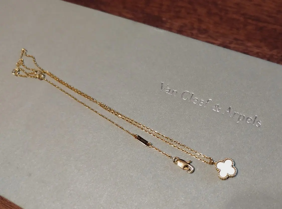 ヴァンクリーフ&amp;アーペル　Van Cleef &amp; Arpels 　スィートアルハンブラ