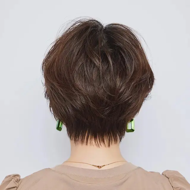 後から見たヘアスタイル