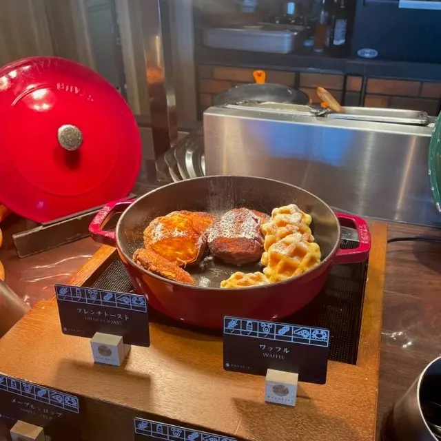 ホテルインディゴ軽井沢の朝食 フレンチトーストとワッフル