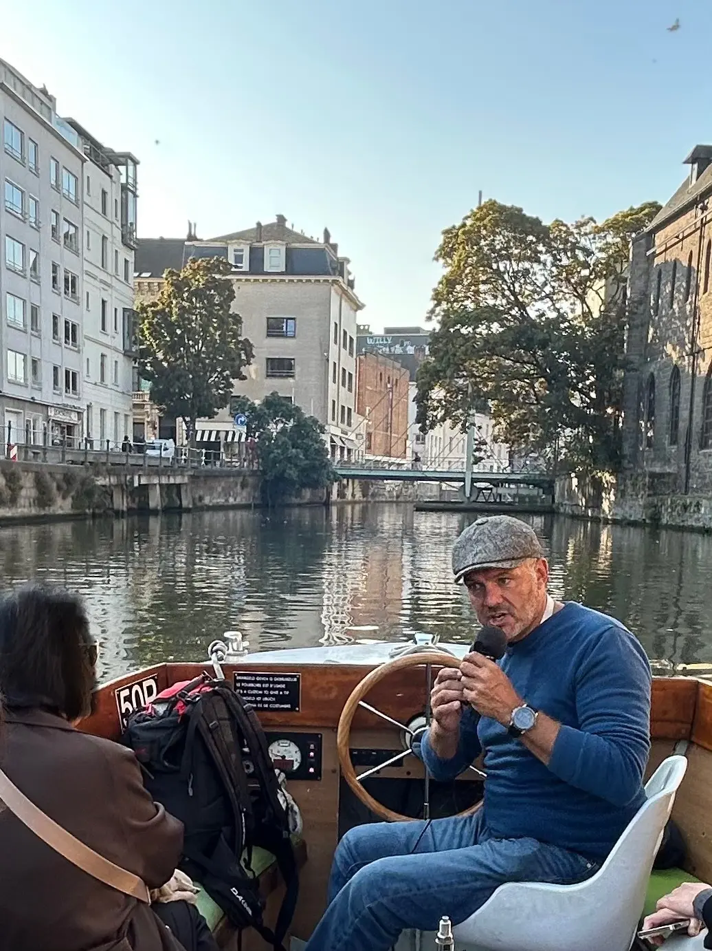 ベルギー　観光　運河クルーズ