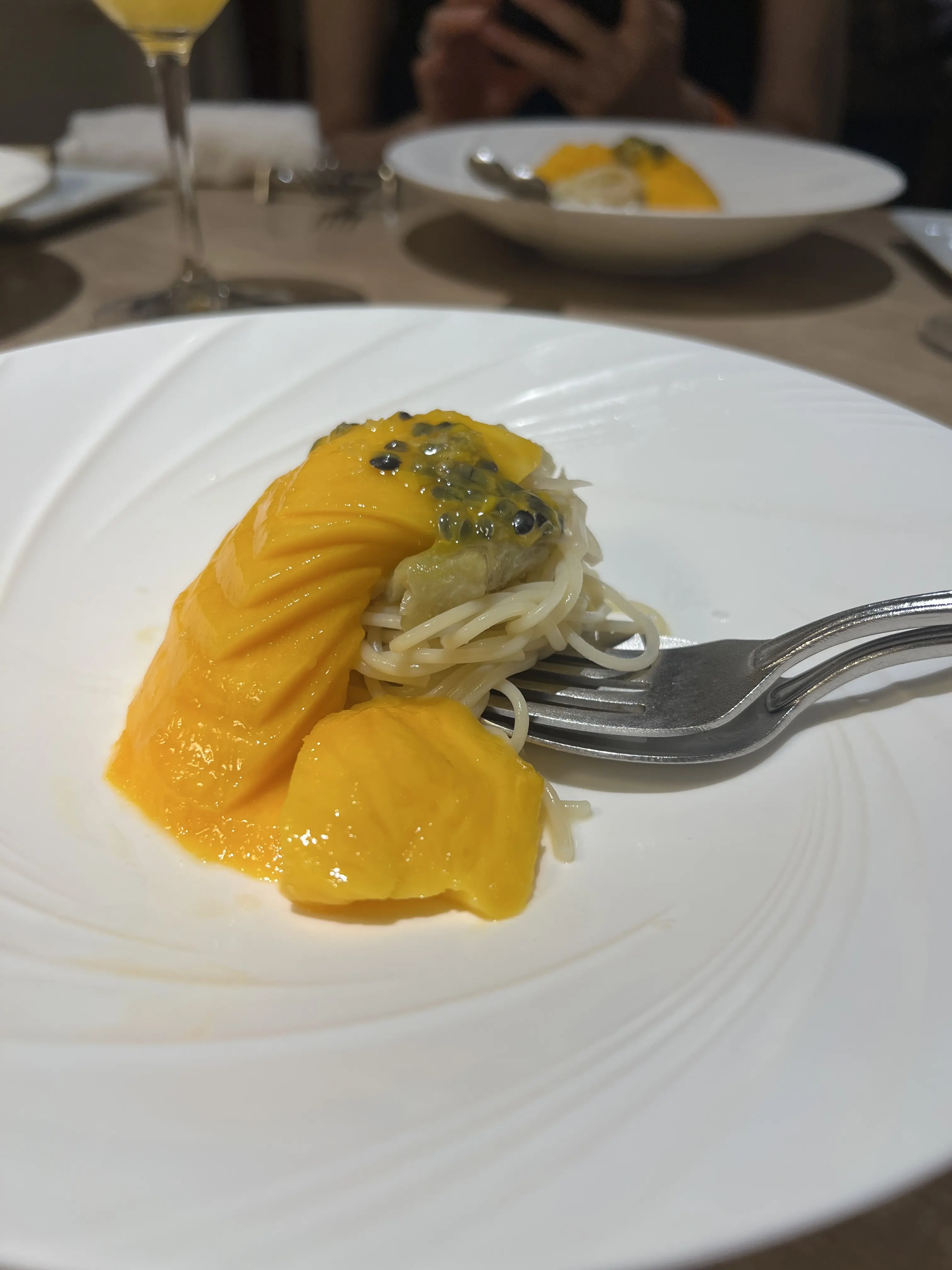 マンゴーカラーのワンピースを着てフルーツパスタを食べに行こう🧡_1_5