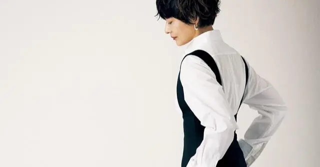 富岡佳子「おしゃれの冒険の旅」vol.25】夏にエレガンスをまとう