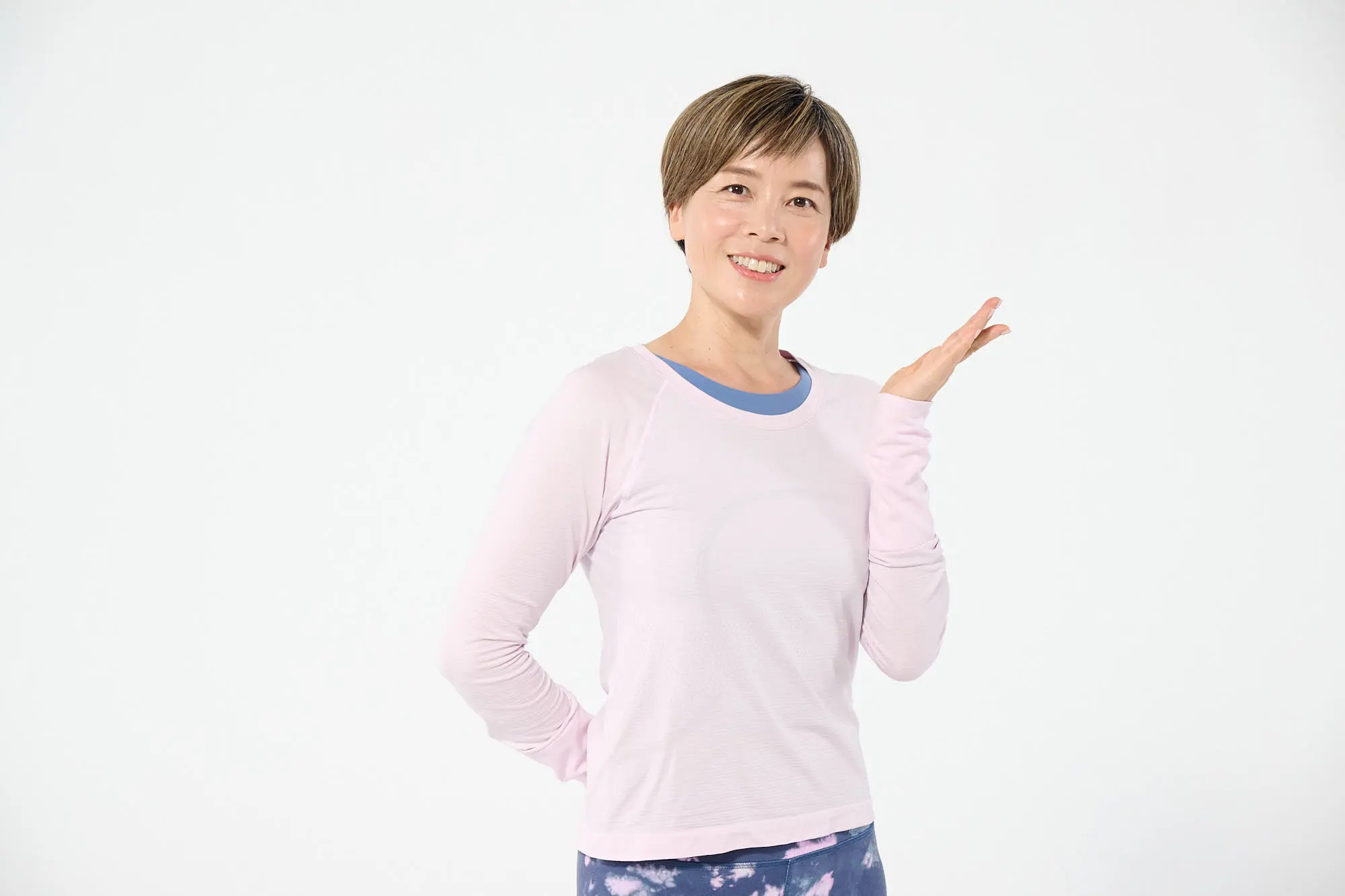 熱帯夜でもぐっすり眠って自律神経整える！橋本はづきさんの「50代 夏バテ解消！快眠エクササイズ」vol.3 内臓マッサージと食べ方編