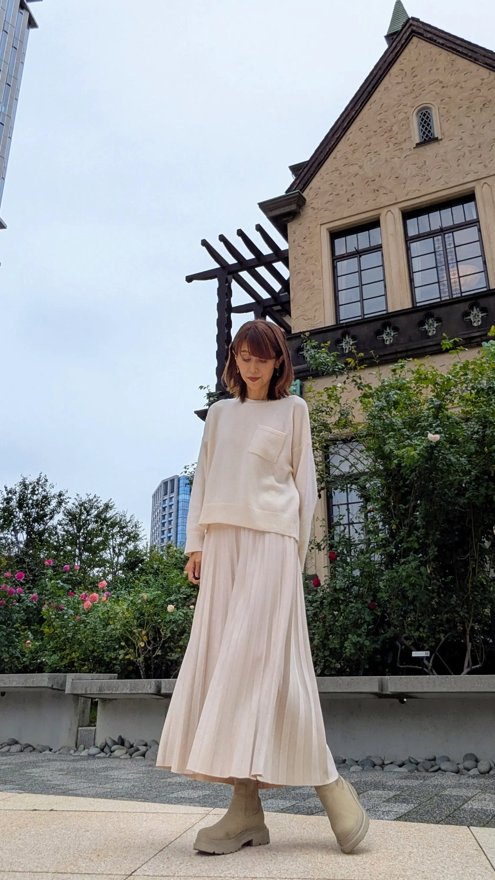 ホワイトコーデホワイトコーデ　ZARAコーデ