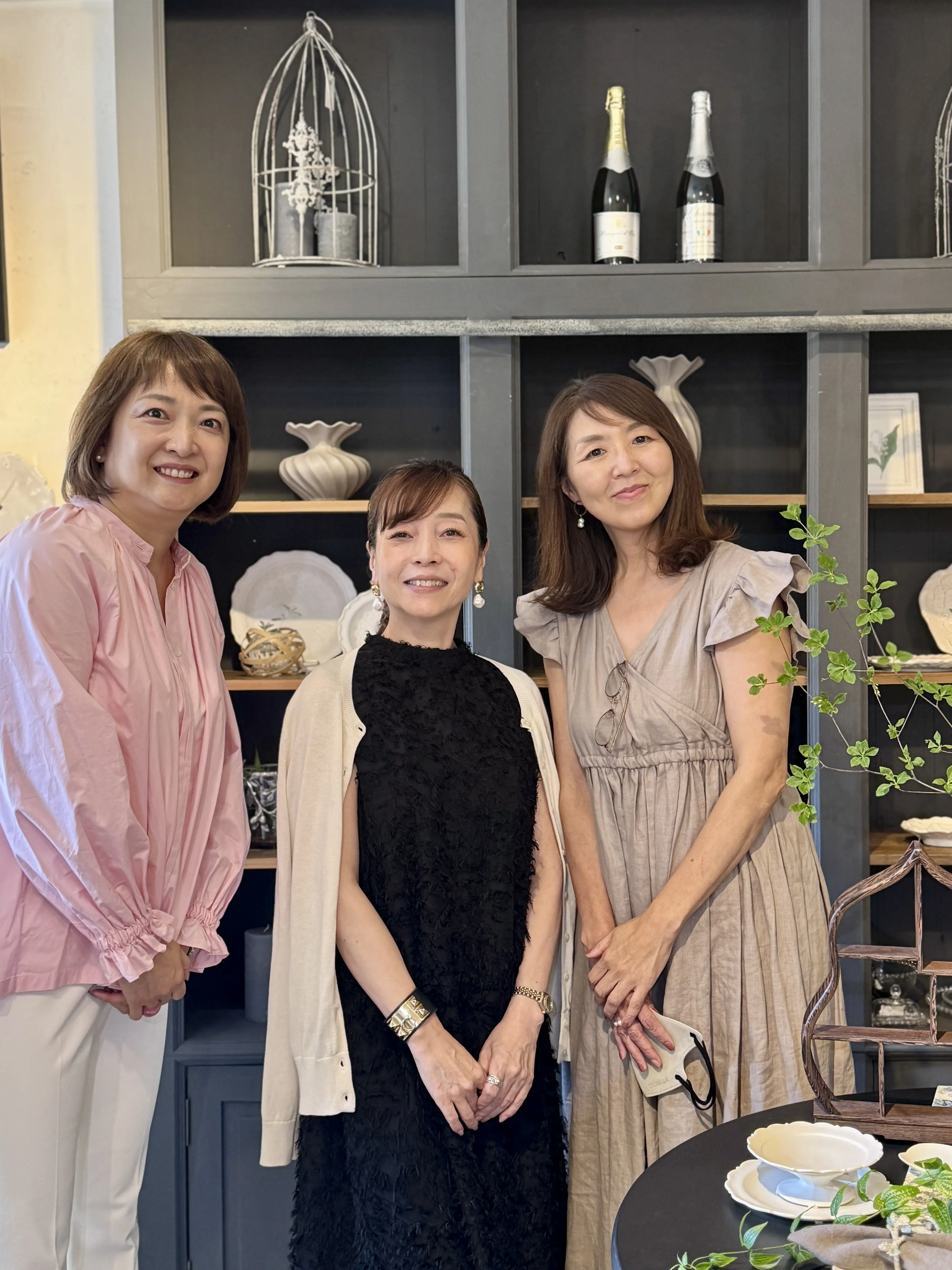 サラグレース　梅澤千佳子　宮本万紀子　黒川早織