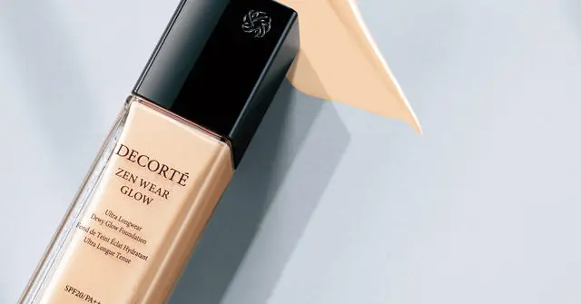 50代 魅力的な人に見える肌のつくり方】リキッドファンデーションで