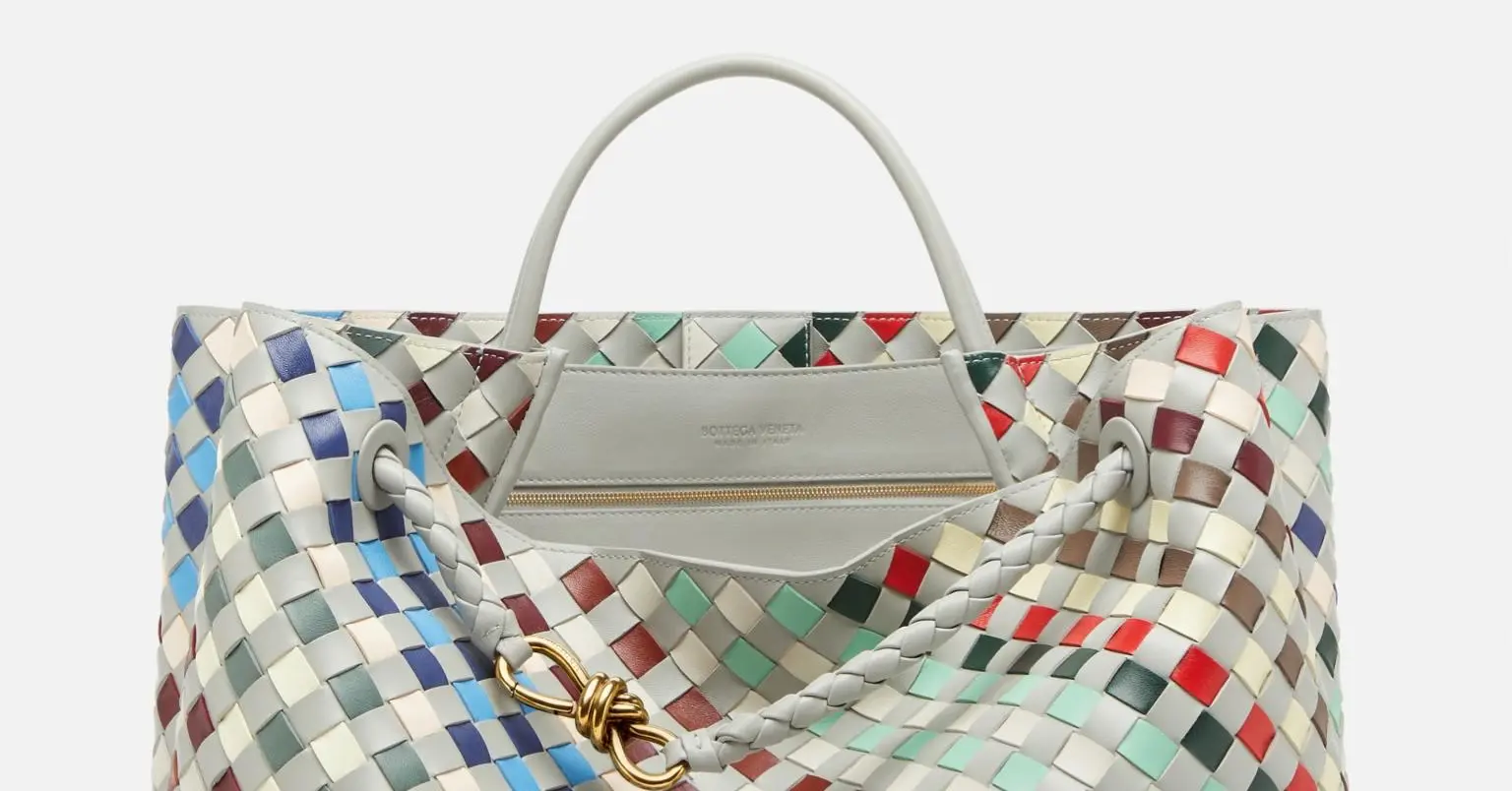 taku ✨ボッテガヴェネタ　イントレチャート　トートバッグ taku ✨ボッテガヴェネタ イントレチャート トートバッグ スモール