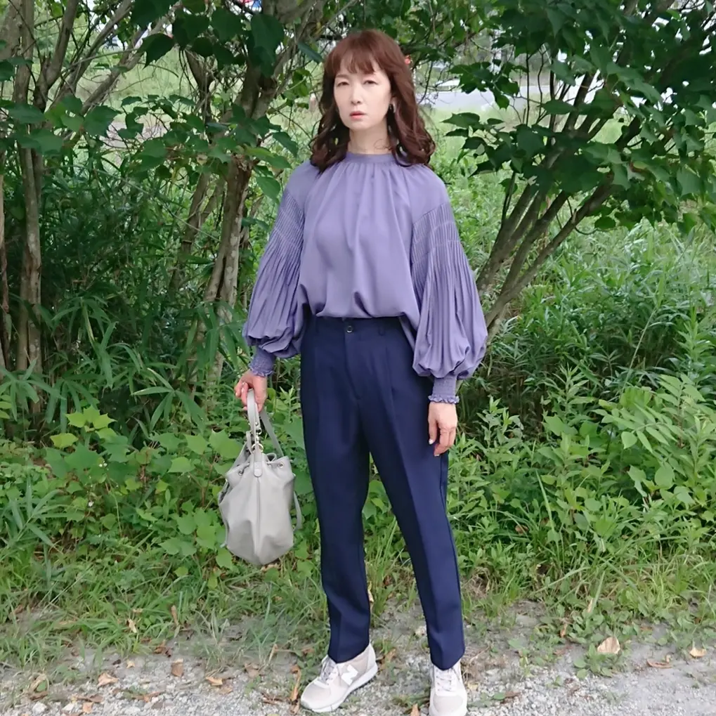 変更済み7713 フェミニンコーデ♡ Mサイズ レディースまとめ売り 12点 SMLサイズ】ツイード ジップ 袖あり 背中隠し 肌魅せ ボタン