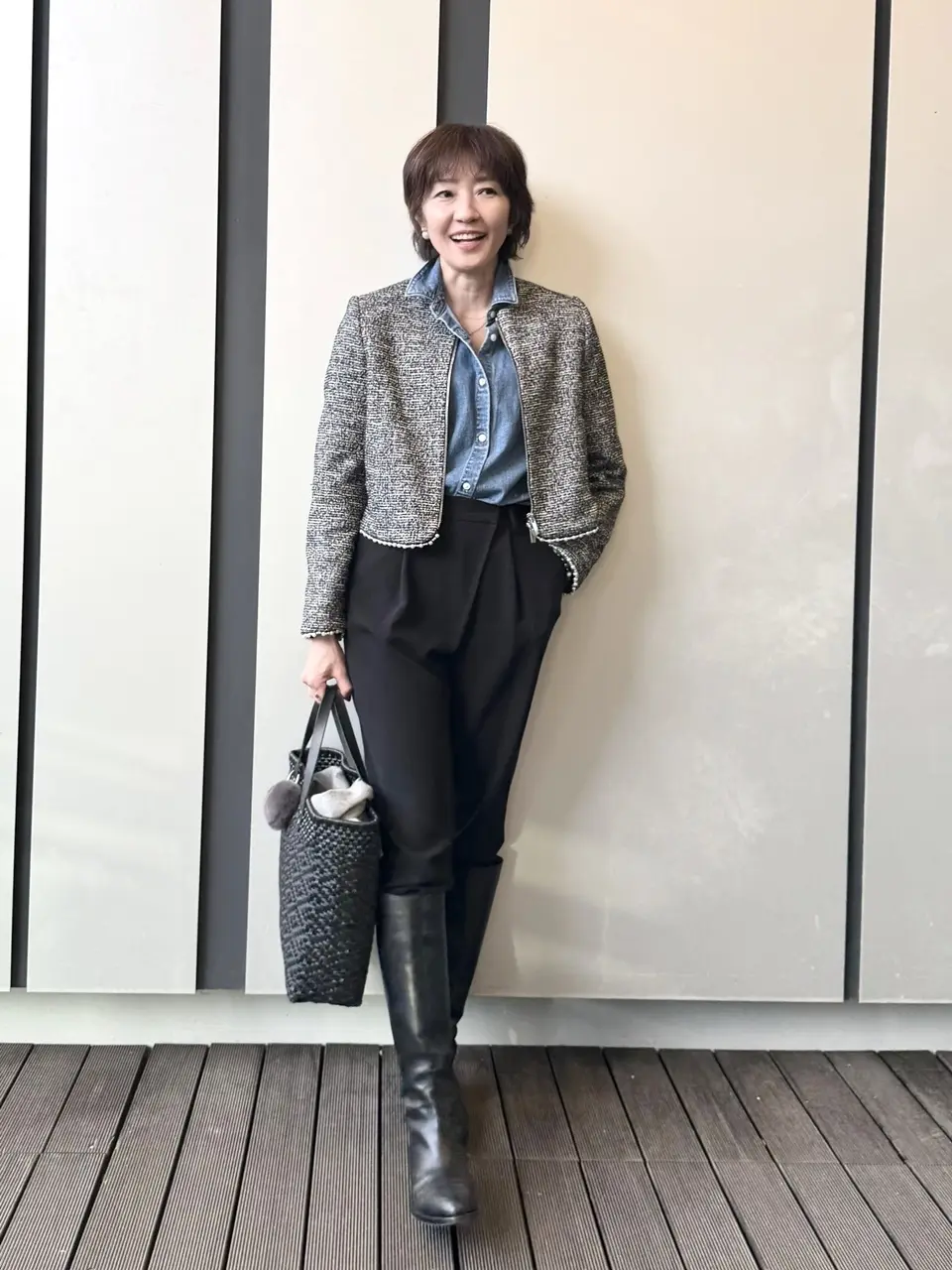 ZARA パール付きショート丈ジャケット ④