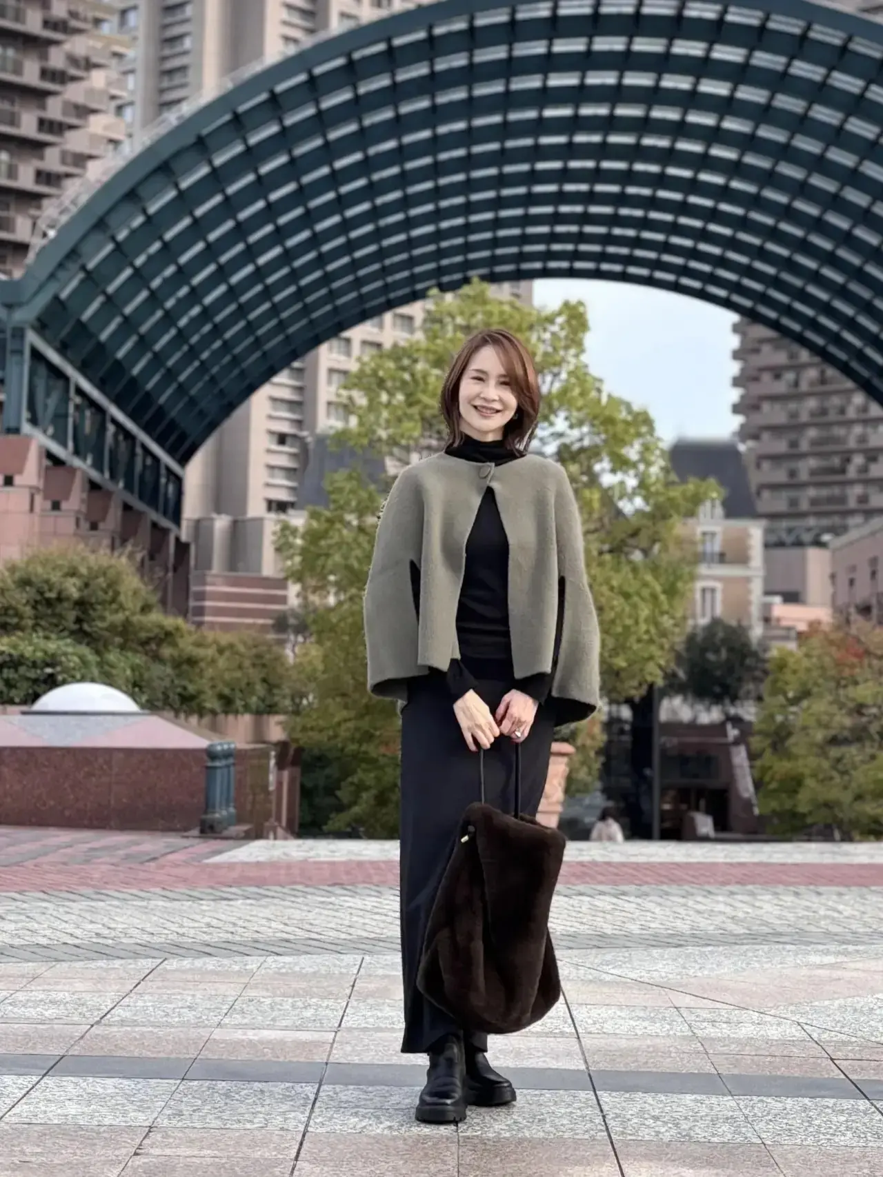 【50代「ユニクロ・GU」秋冬コーデ】インナーやダウンなど、季節の移り変わりを助けてくれるアイテムが人気！