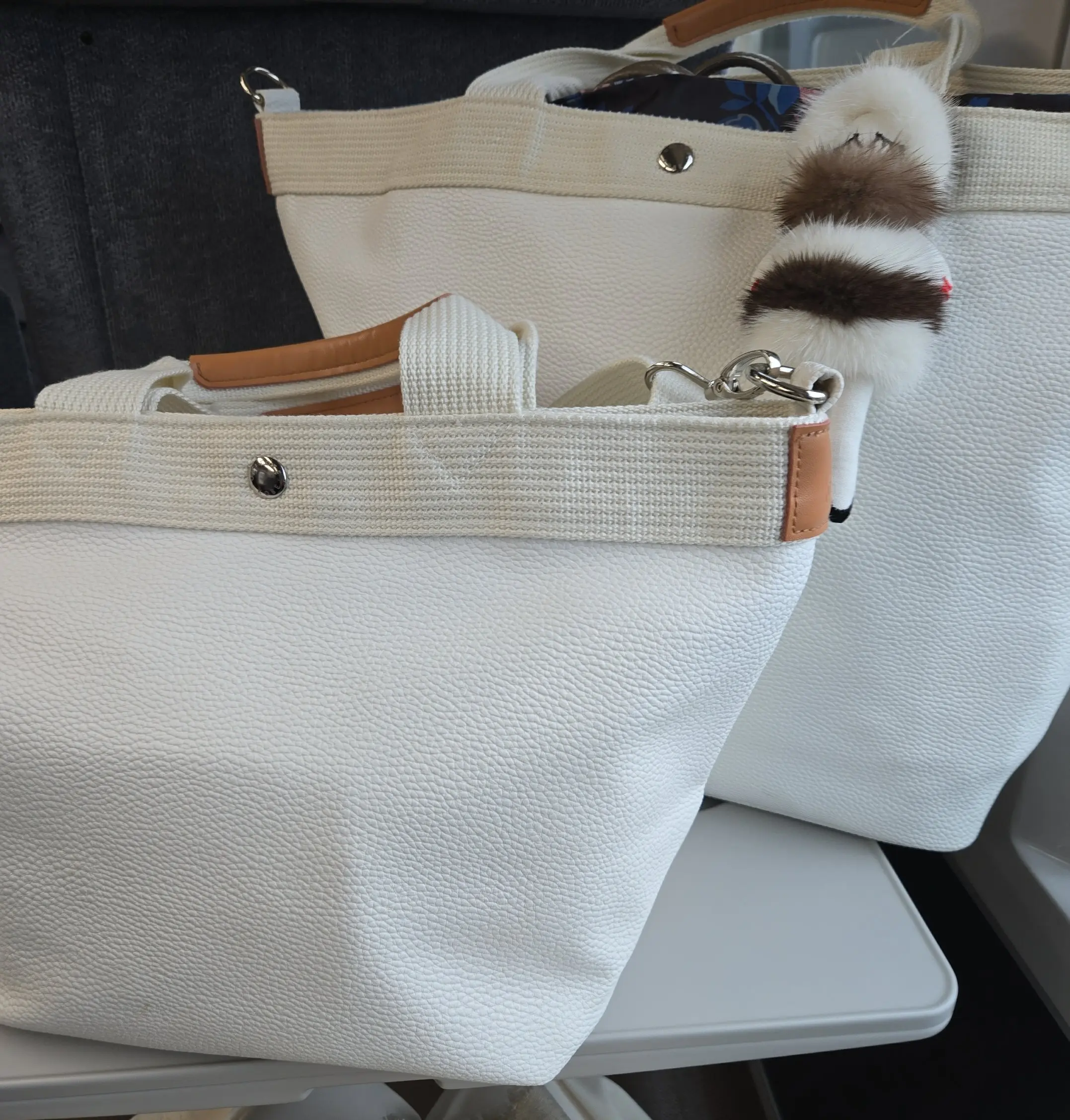 コーディネートで振り返る10月〜今年はホワイト多めの秋コーデ_1_1