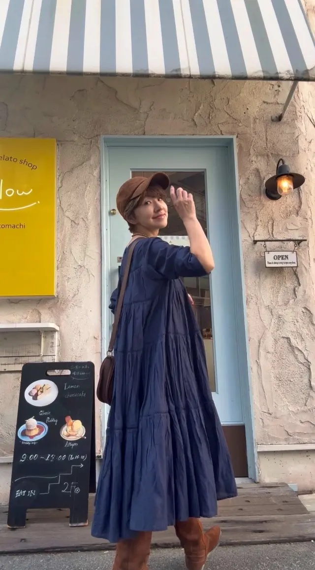ネイビー×ブラウンで秋色コーデ。神戸おしゃれな空間に包まれるしあわせ_1_9