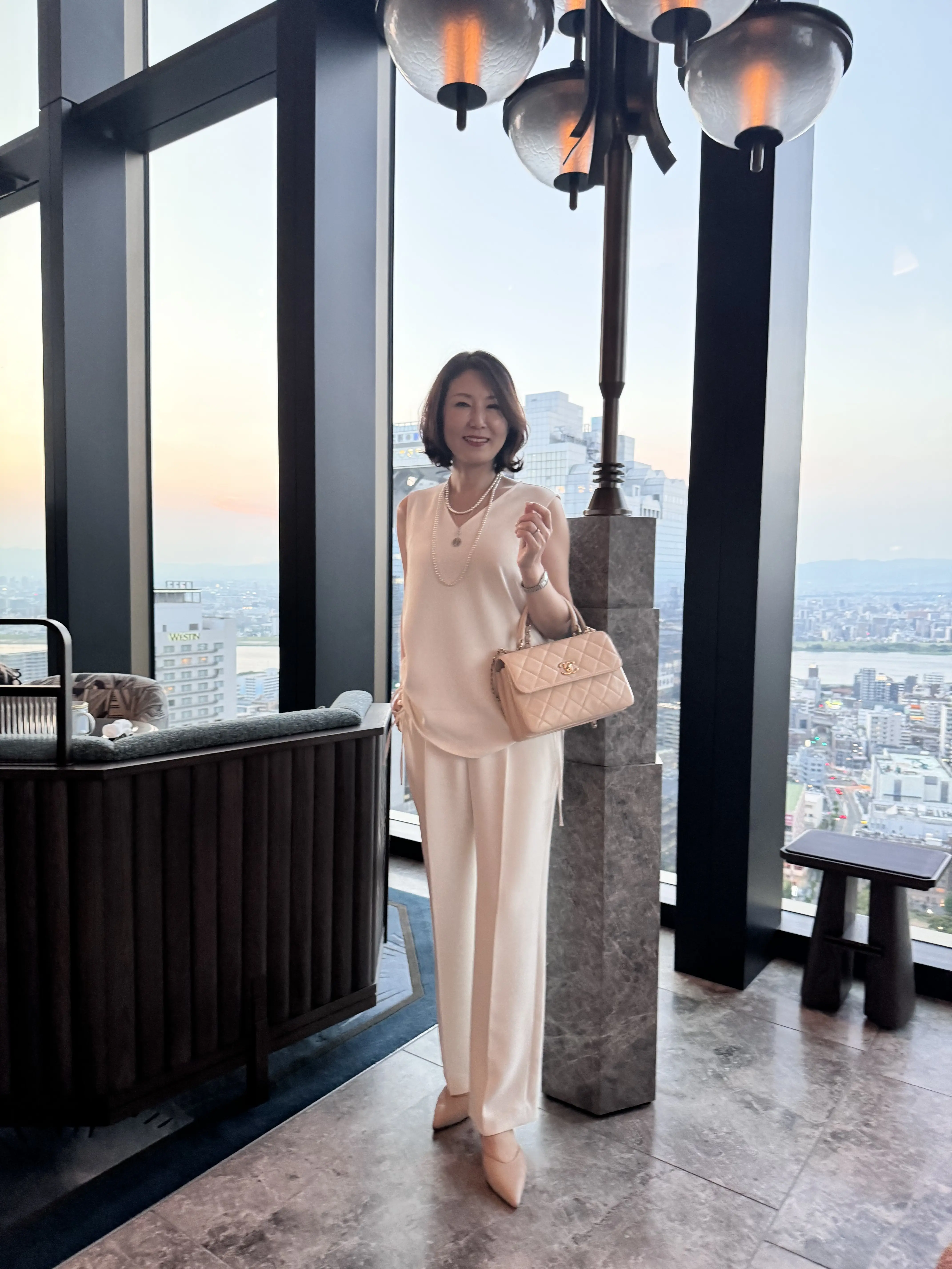 ウォルドーフ・アストリア大阪にて華組の法村麻起子ちゃんと同期会_1_8