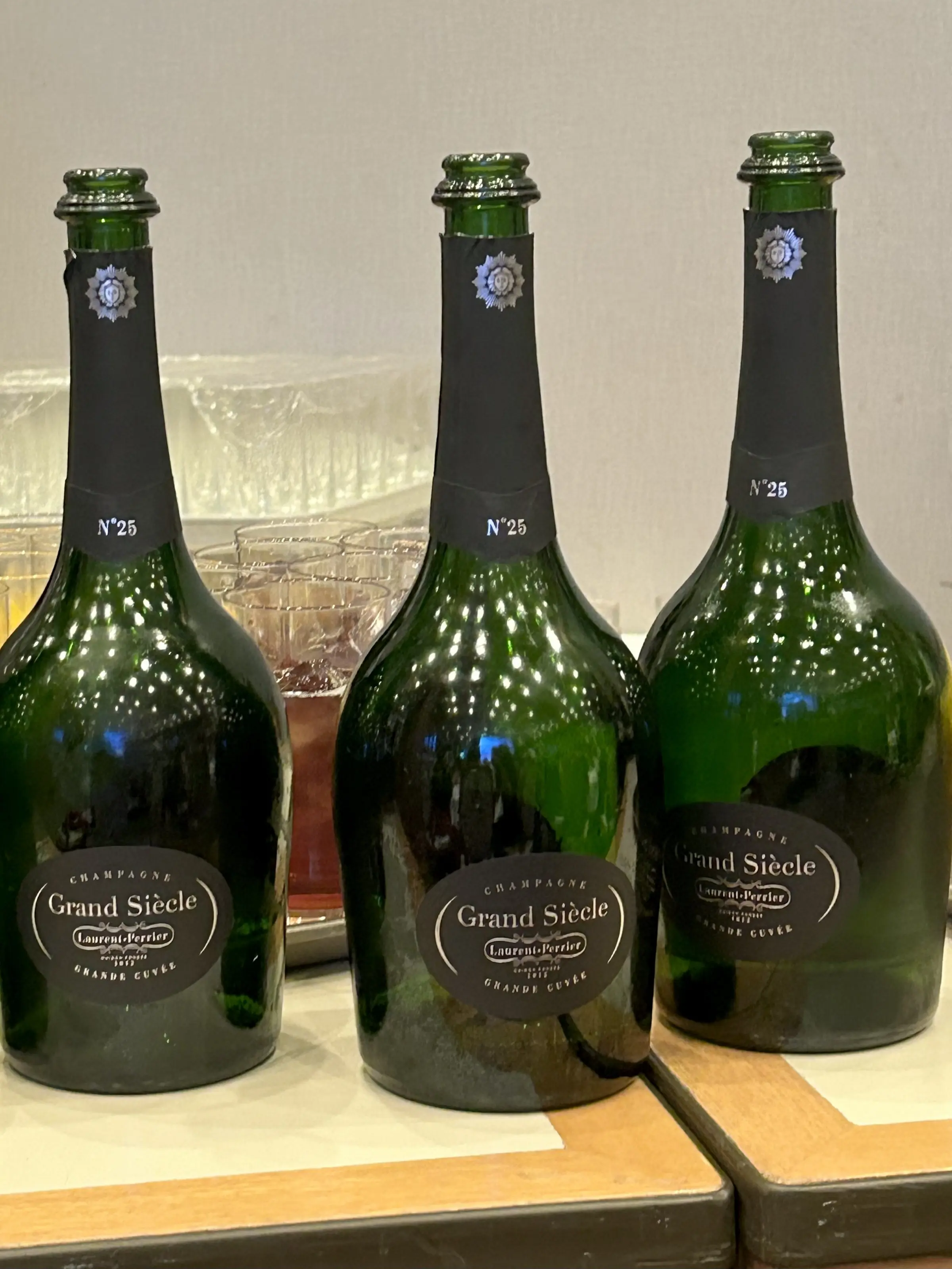 LaurentPerrier（ローラン・ペリエ ）「グラン シエクル No.25」