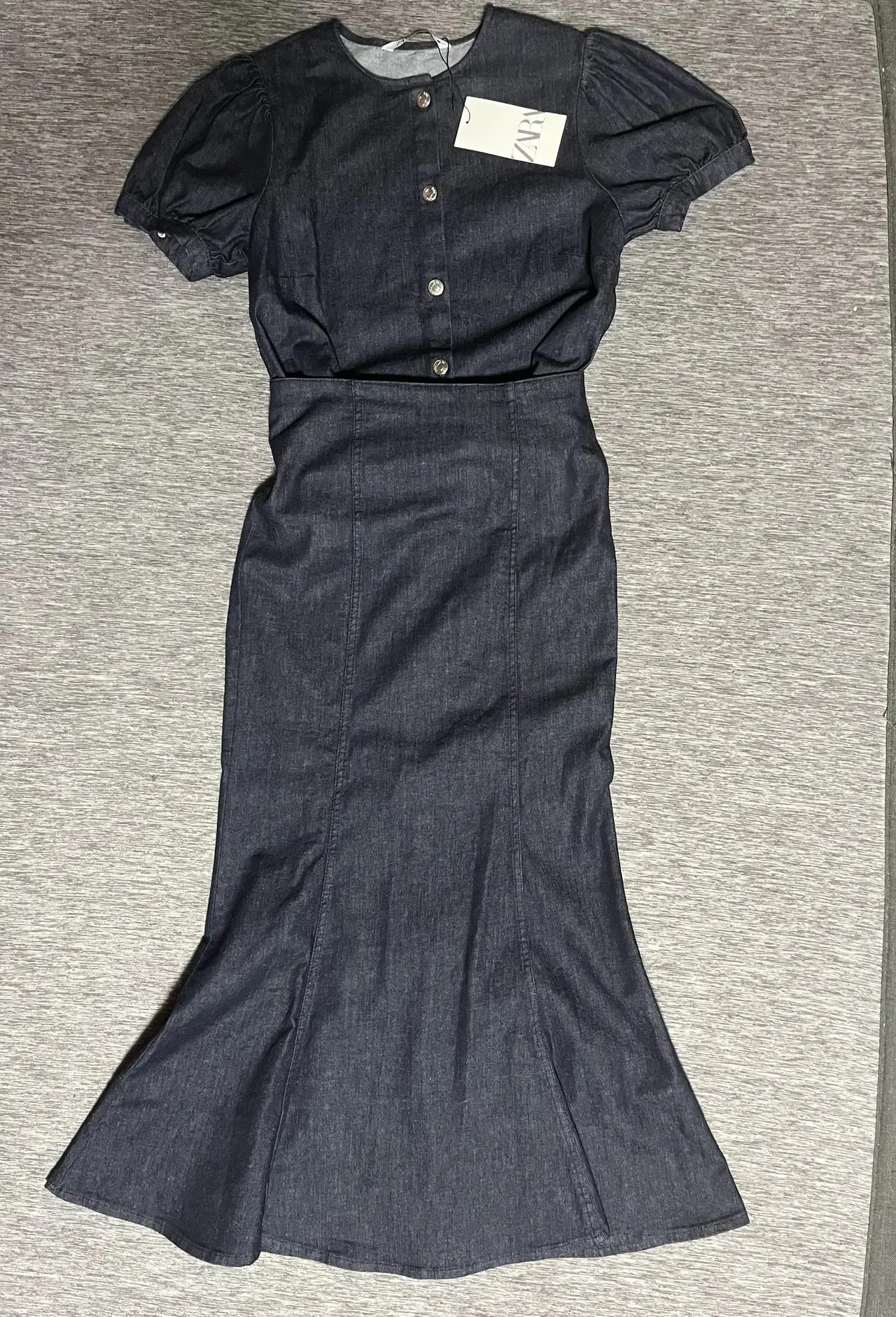 ホテルでお食事は【ZARA】のセットアップで！　　家族でお出かけコーデ編