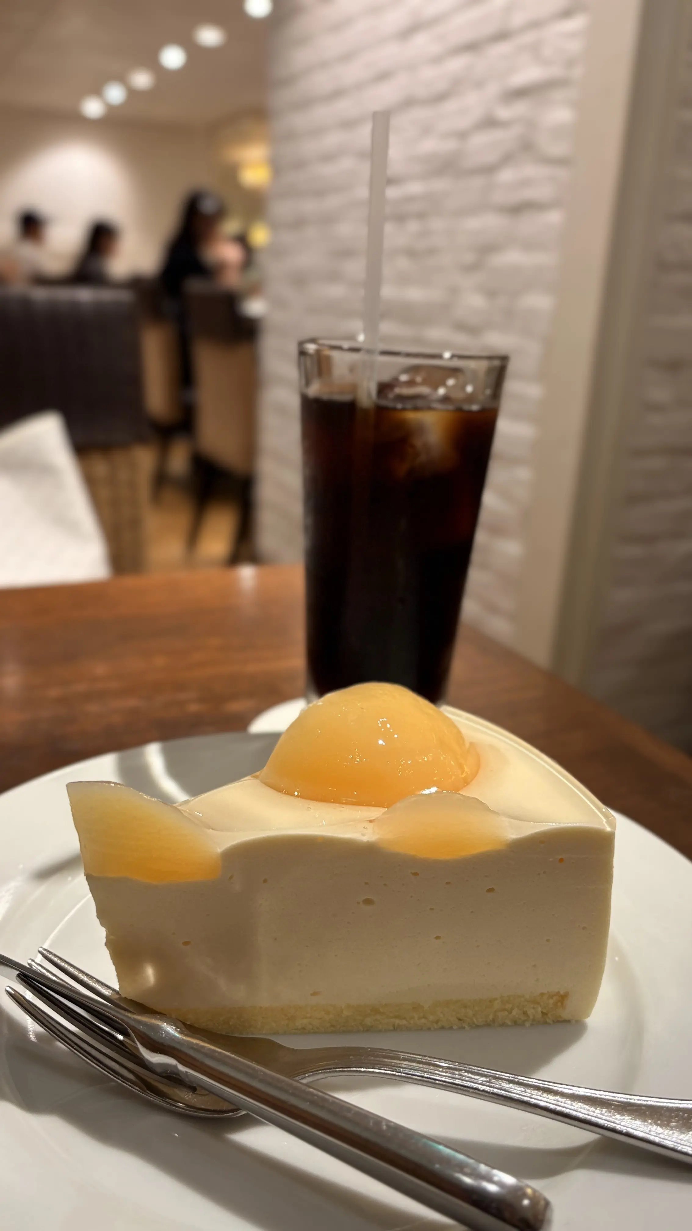 ハーブス ケーキセット ひとりがすき ひとり時間 桃のケーキ 食べるの大好き レアチーズケーキ
