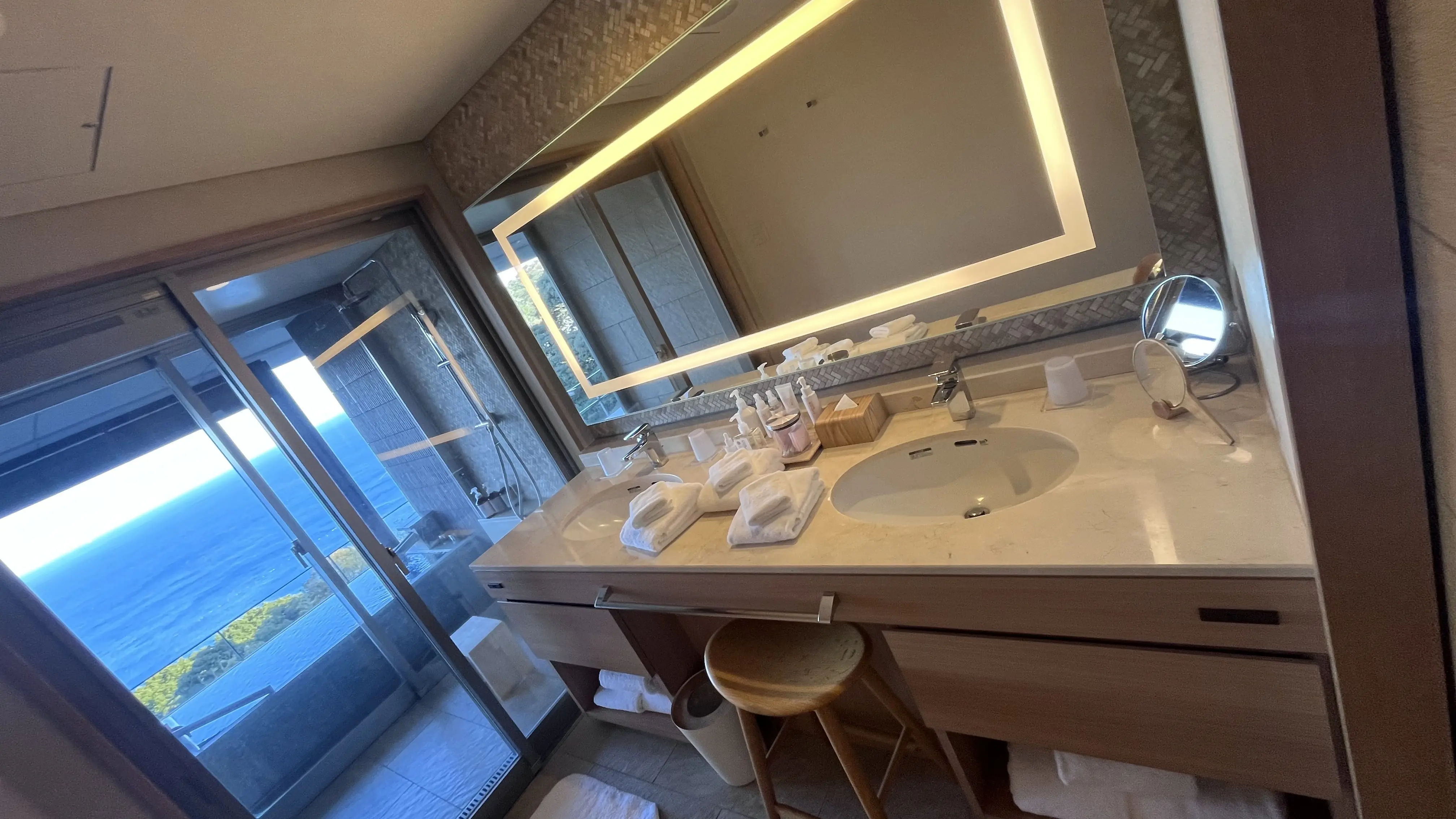 【絶景の温泉宿】ふふグループの熱海せかいえ〜月の道棟〜_1_7