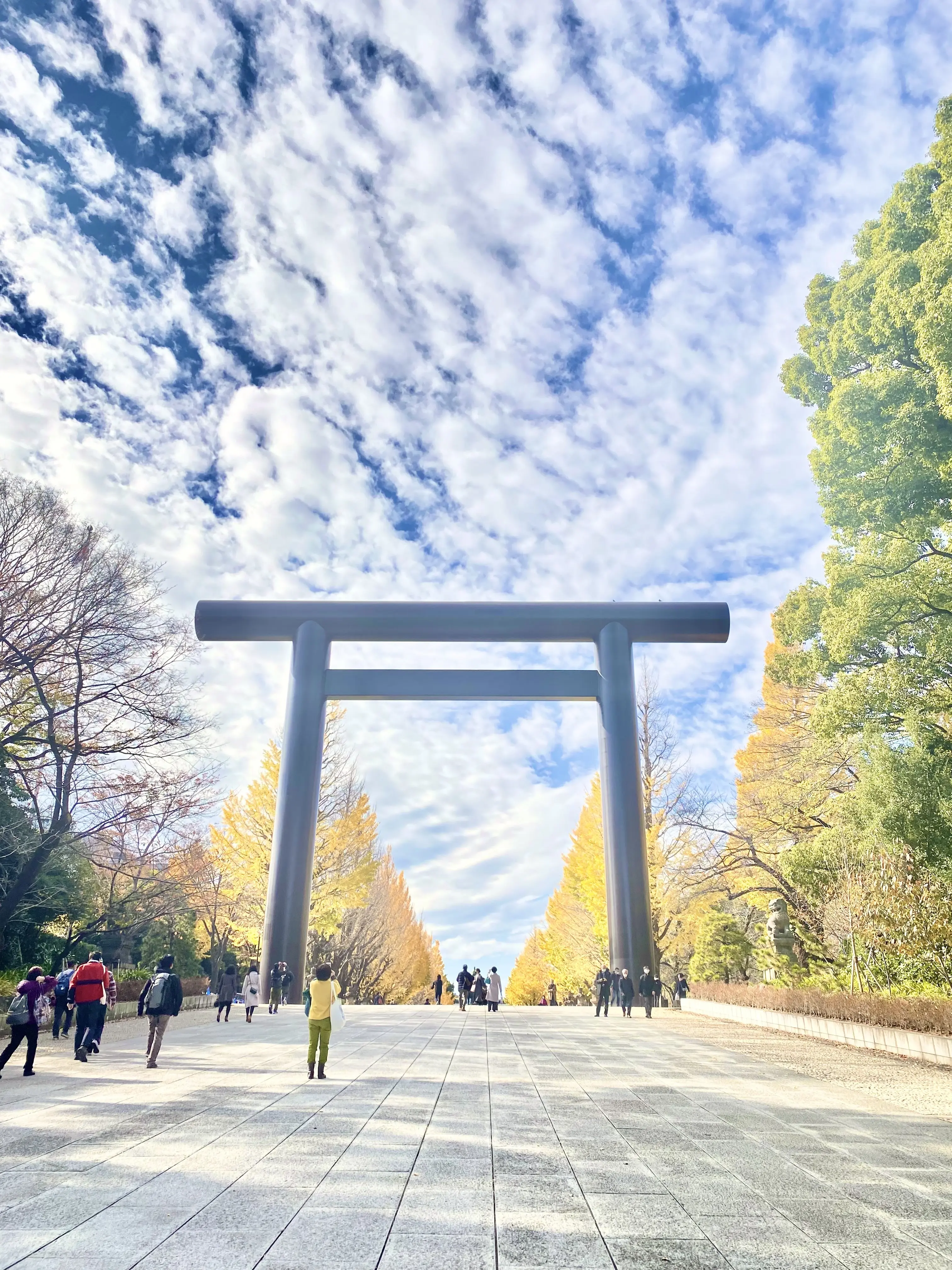 秋の靖国神社