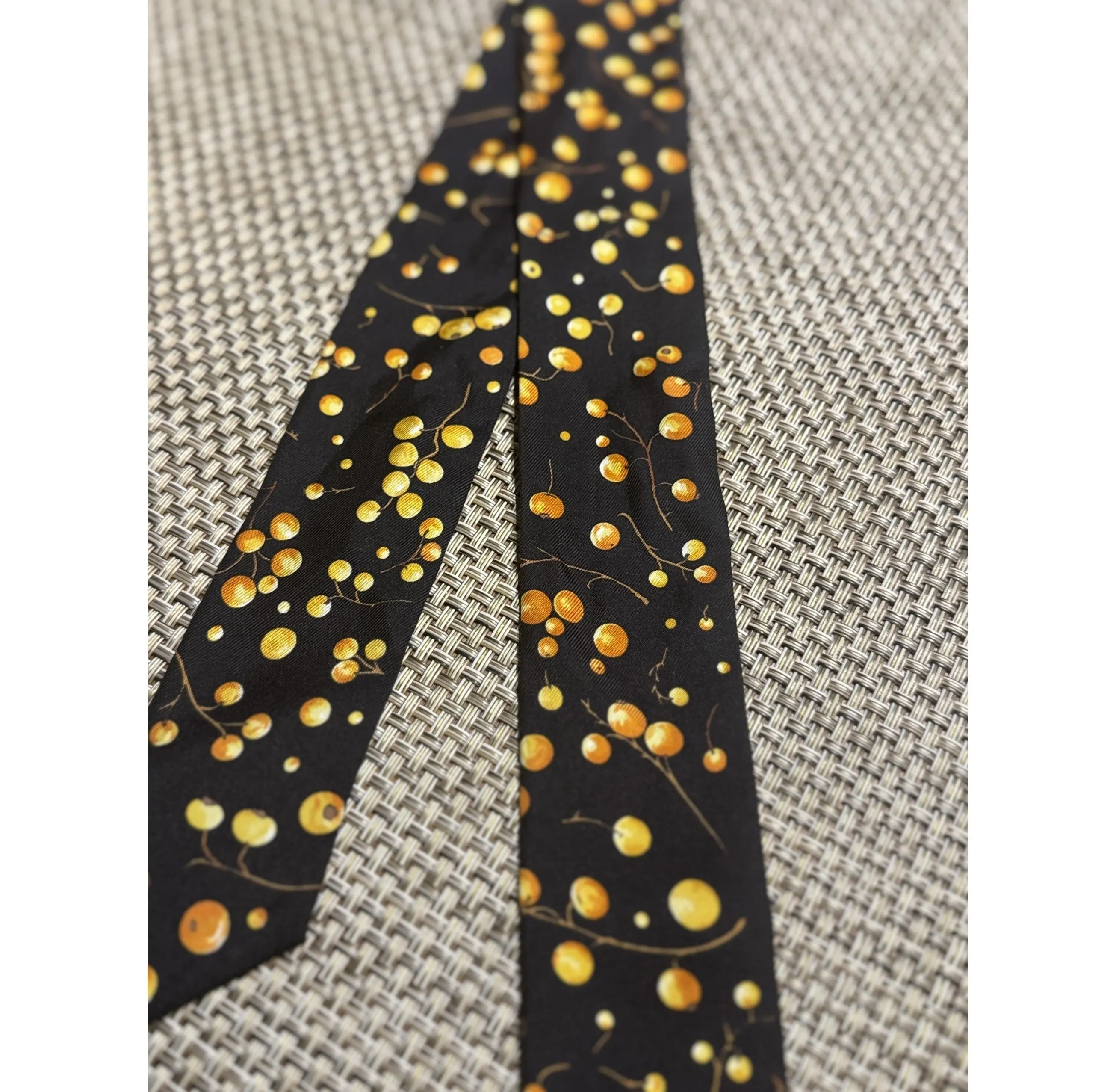 スカーフ　エクラ　華組　エルメス　根村麻里さん　ヘアアレンジ