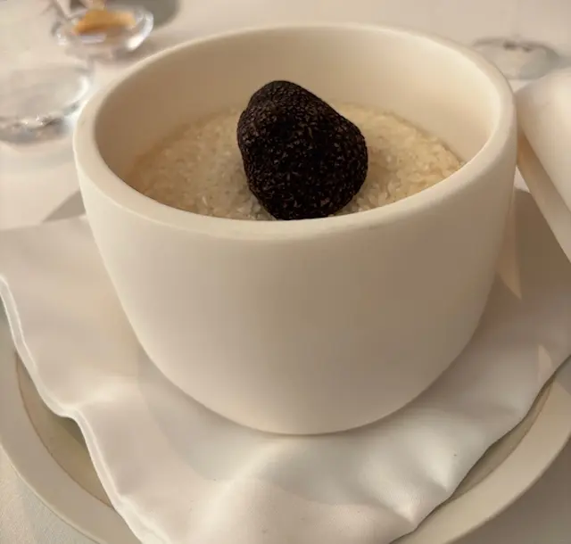 tartufo パレスホテル　東京　丸の内　フレンチ　エステール　エステール by アラン・デュカス PALACE HOTEL TOKYO esterre restaurant クリスマス　クリスマスランチ　オーパスワン　黒トリュフ