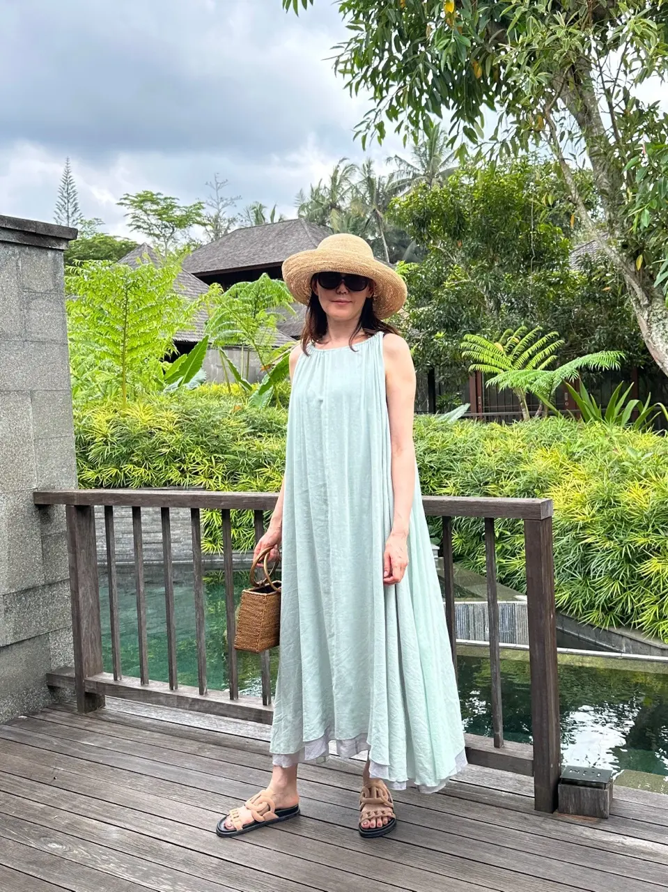 夏のリゾート旅には、楽ちん＆きれい見えのロングワンピースで！_1_1