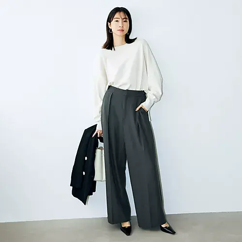 E by eclat 【斉藤くみさんコラボ】裏起毛サイドベルトつきタックパンツ ￥19,800