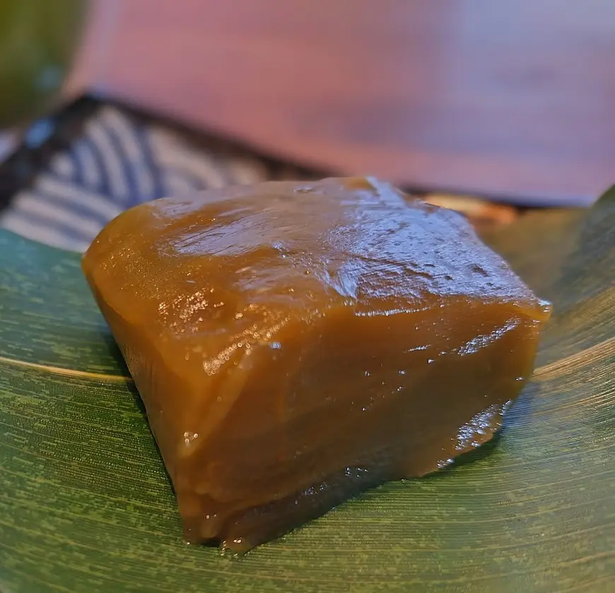 笹外郎屋　ほうじ茶　生外郎
