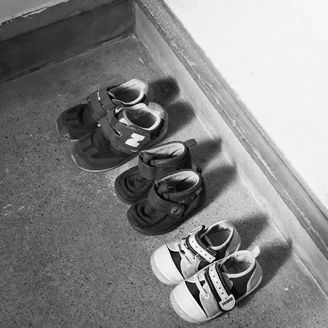 子供たちが初めて家に来たときの靴は、今も宝物。