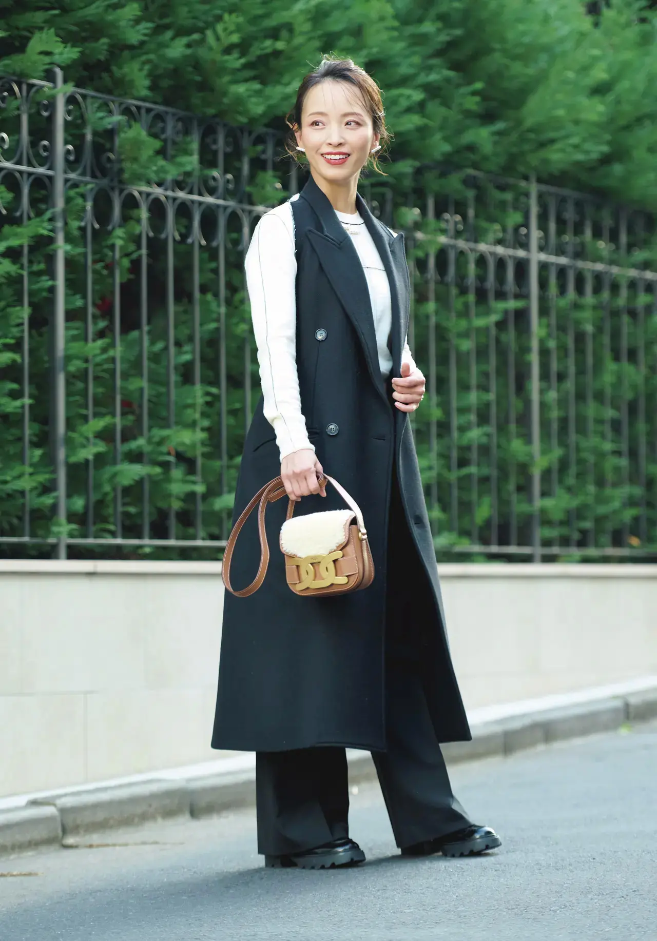 ホカンスやゴルフ、アラフィーのレジャーコーデに役立つ服はこれ【エクラ 華組のリアルファッションSNAP】