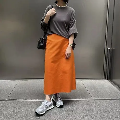 【50代秋コーデ】気温26度の服装。肌寒い季節の気温別コーデ25選_1_3