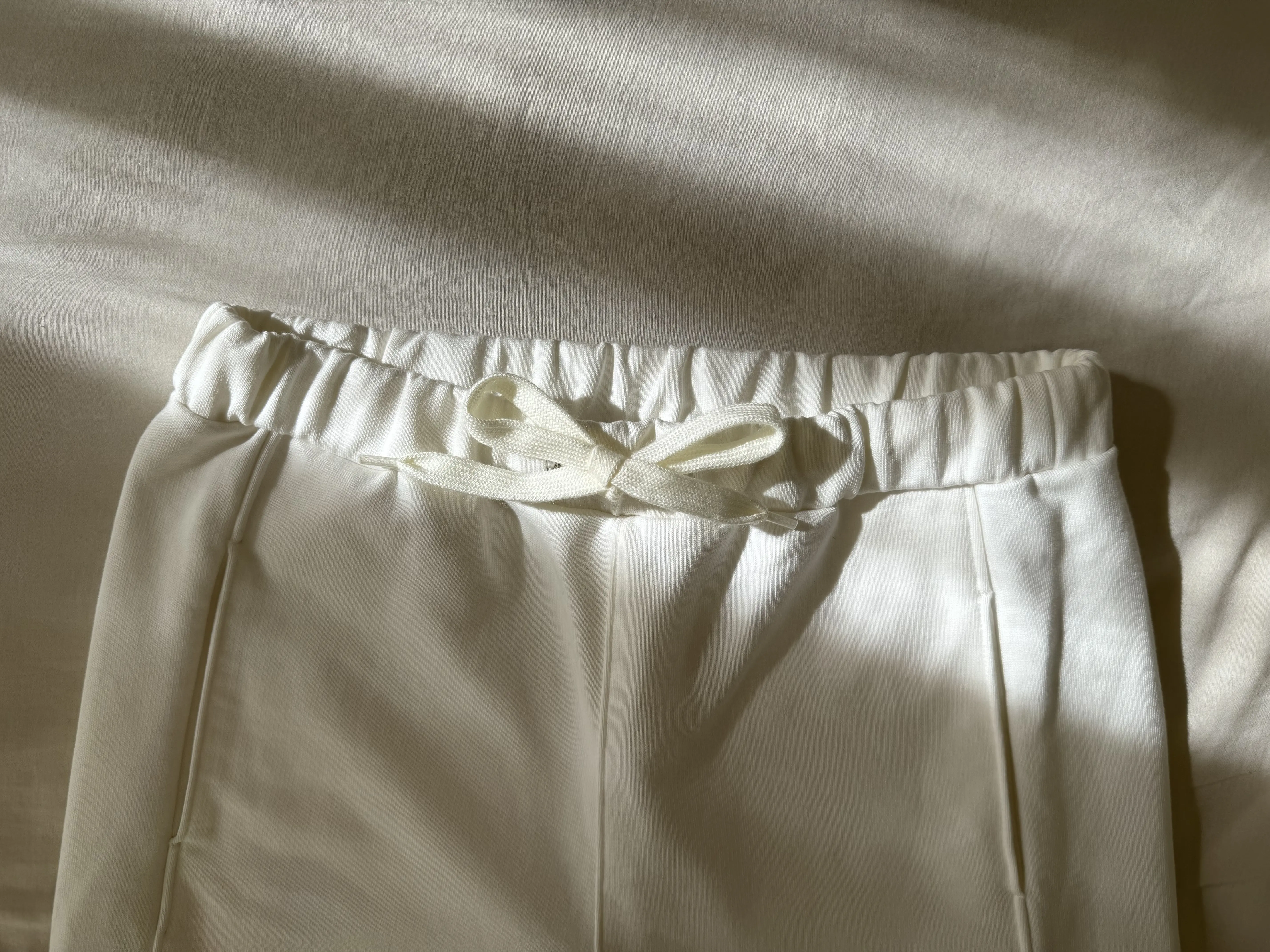 “心地よさ”と“きちんと感”が叶うきれいめスウェットパンツ_1_5