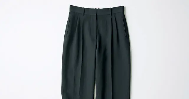 THE ROW ブラック ハーフパンツ ラグスタイル LUXSTYLE ツイルカーゴショートパンツ/ショート
