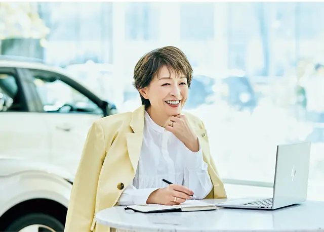 「社員たちにちょっかいを出してます(笑)」と不動さん