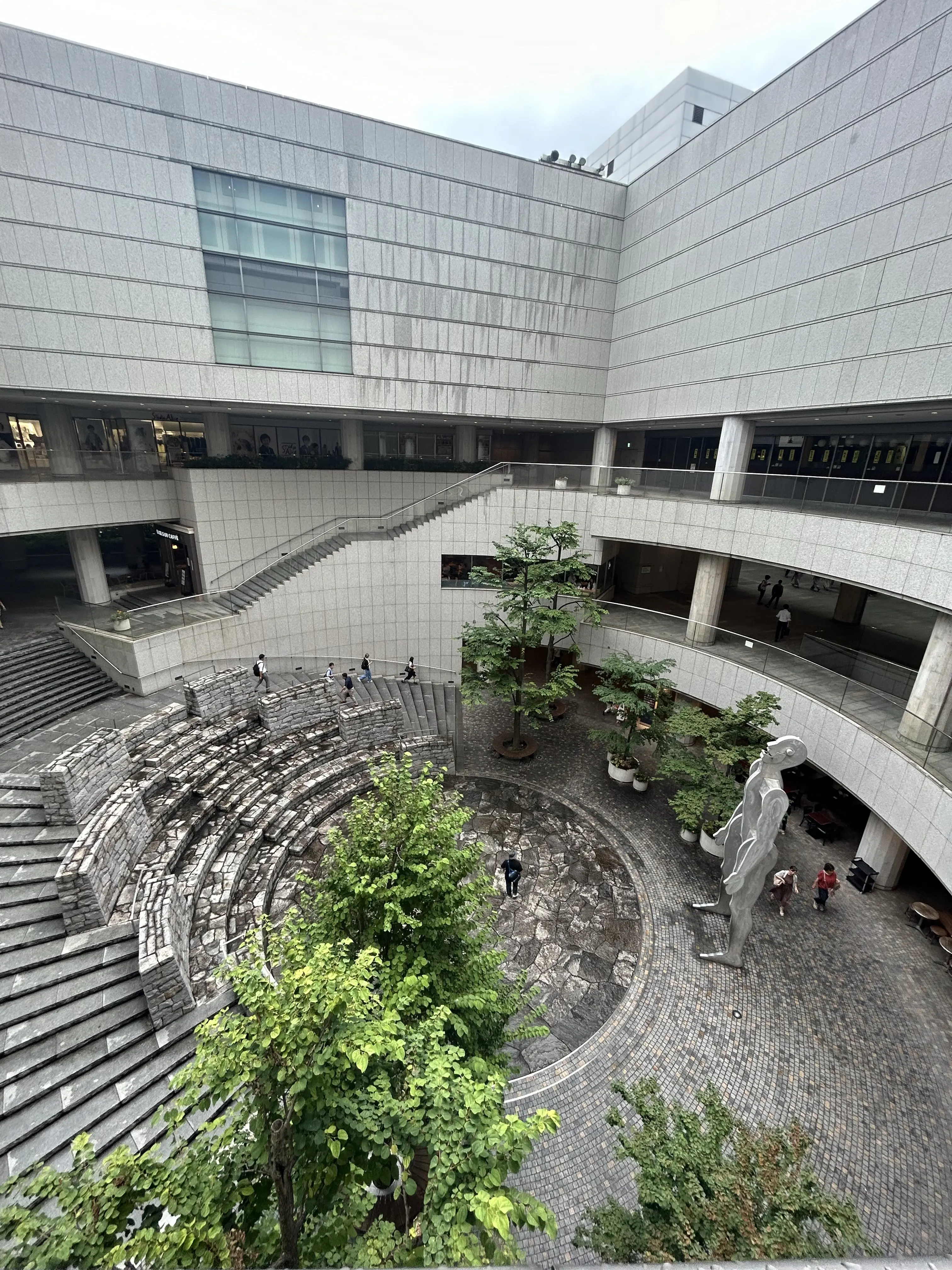 高田賢三夢をかける　KENZO  東京オペラシティアートギャラリー