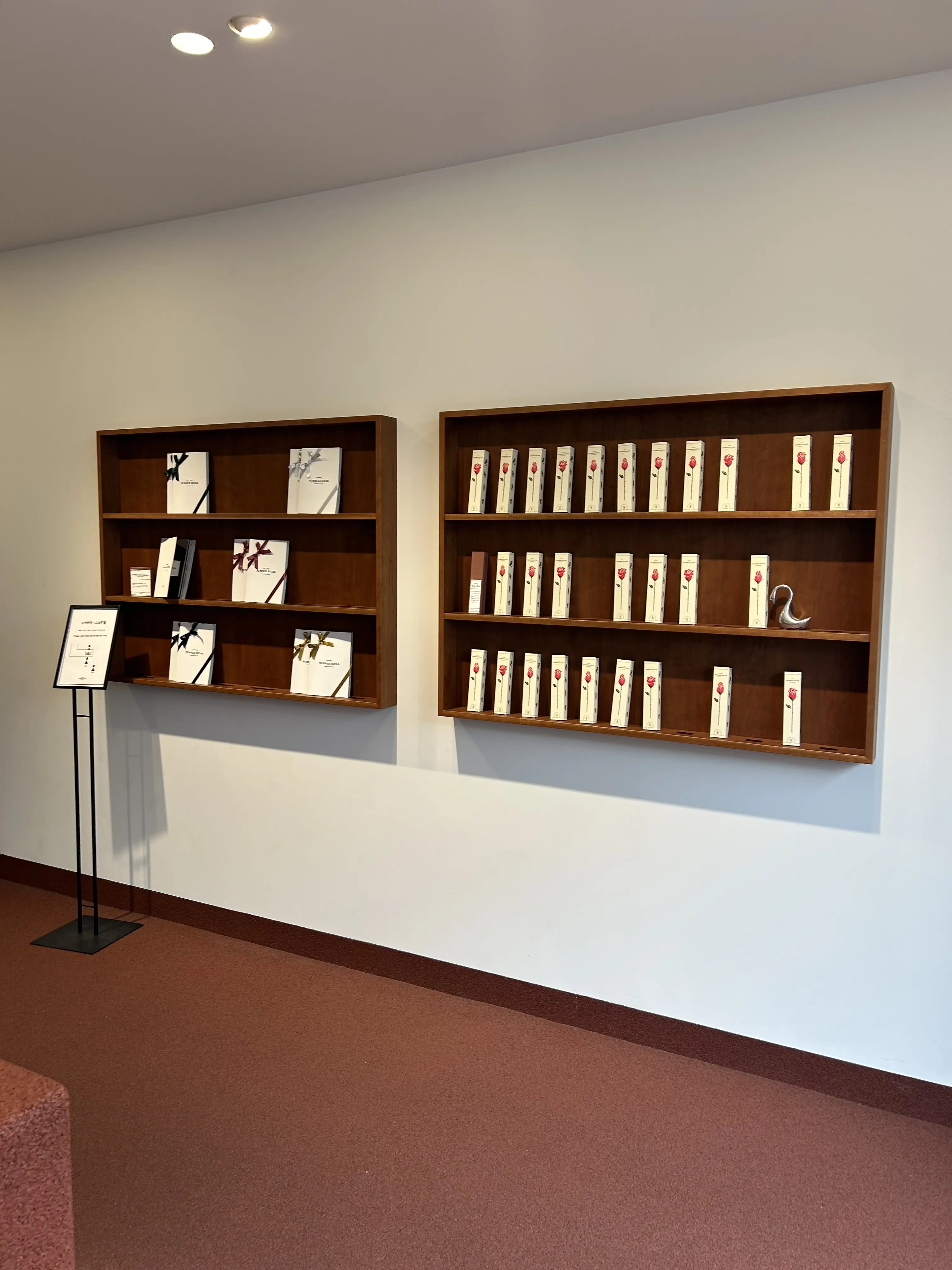 お洒落な町 代官山は古着屋さんで見つけたお気に入りのＧジャンやジレを羽織って_1_13