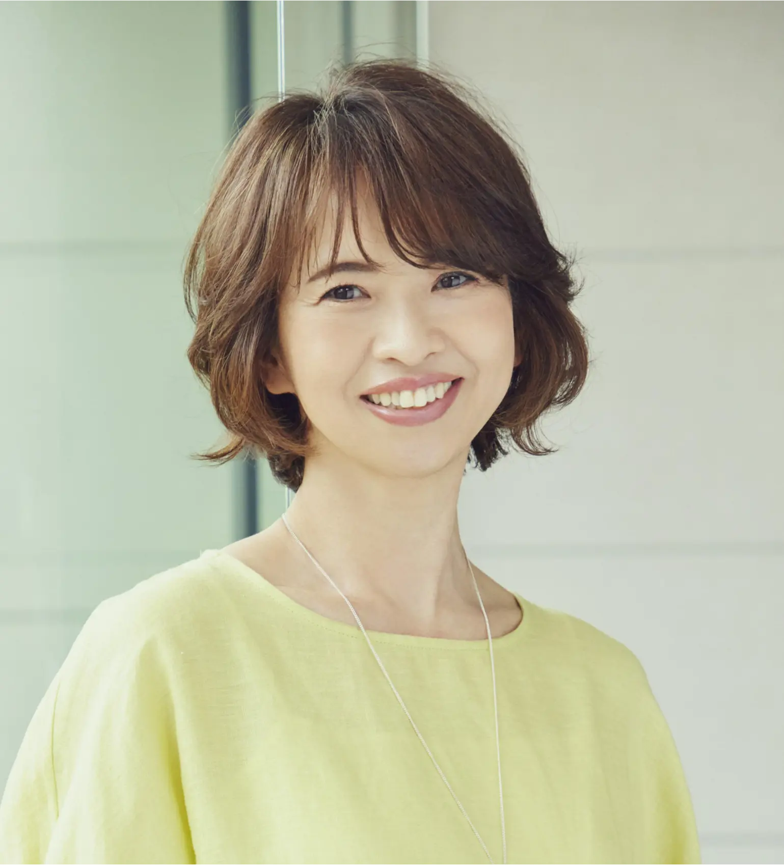 誰にでも似合う“パーフェクト前髪”で、理想のヘアスタイルを楽しむ【50代髪型・ヘアスタイル】