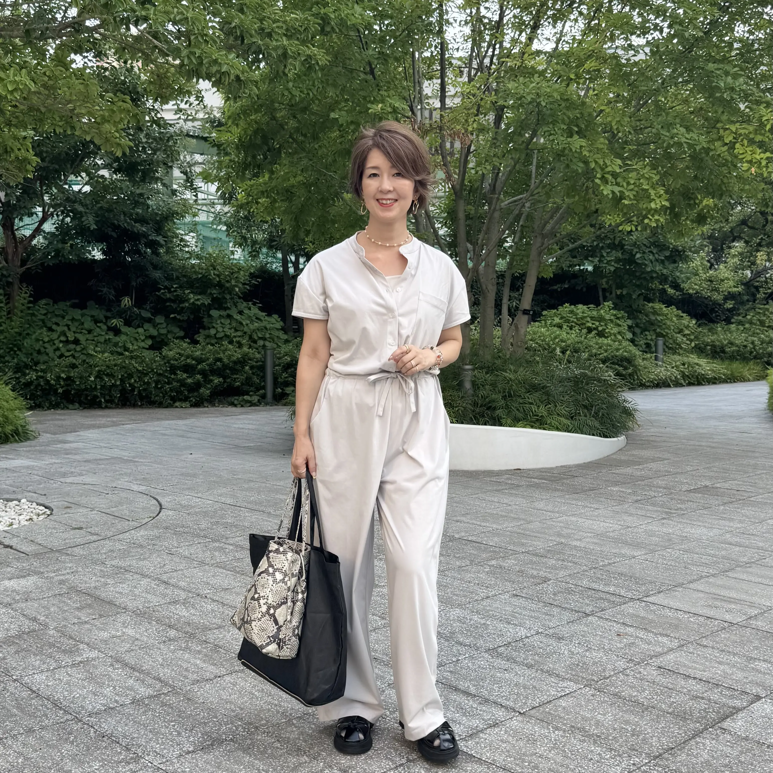 アクアスキュータム×エクラ 大人カジュアルに映えるエコバッグ_1_4